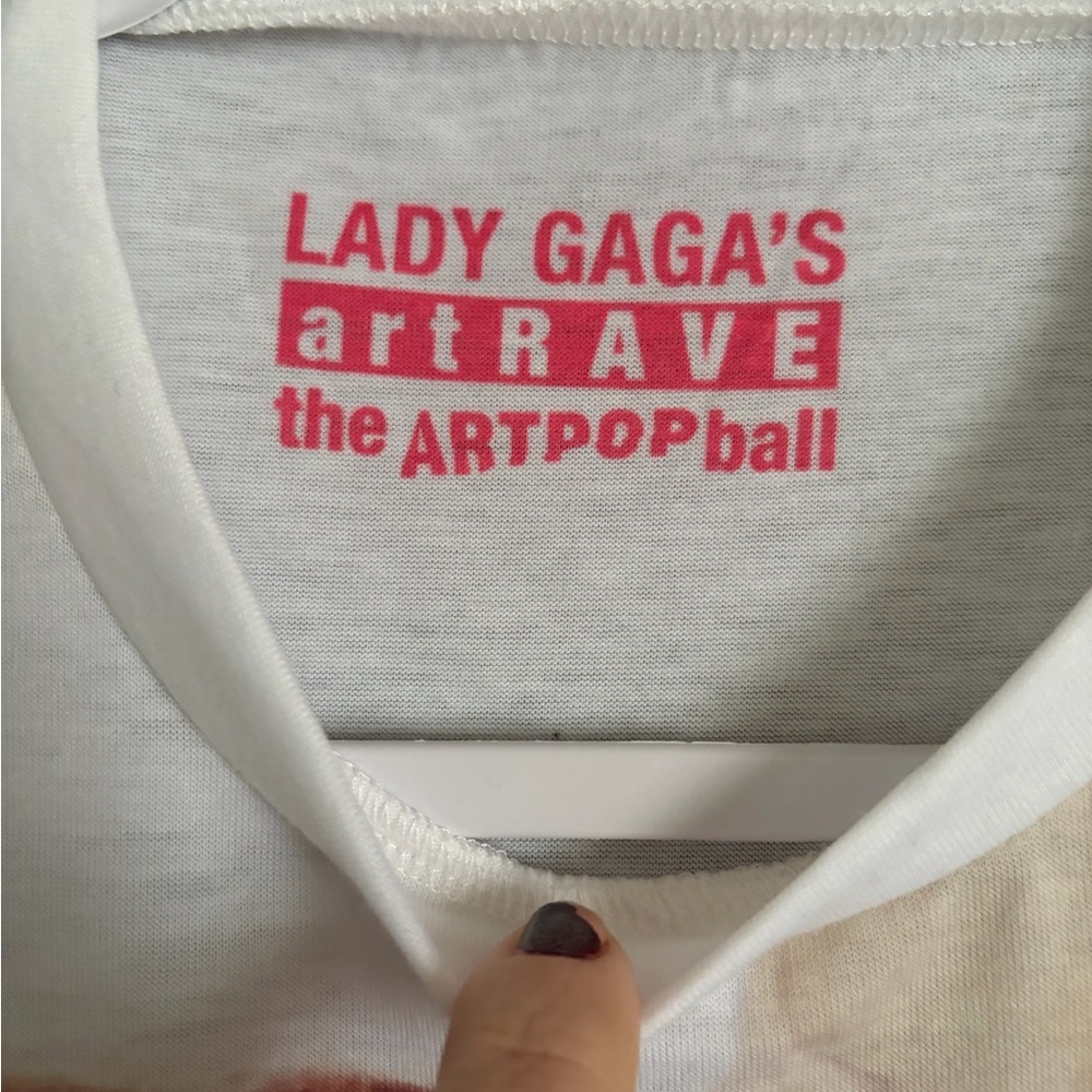 Lady Gaga Art Pop band tee - Picture 2 of 4
